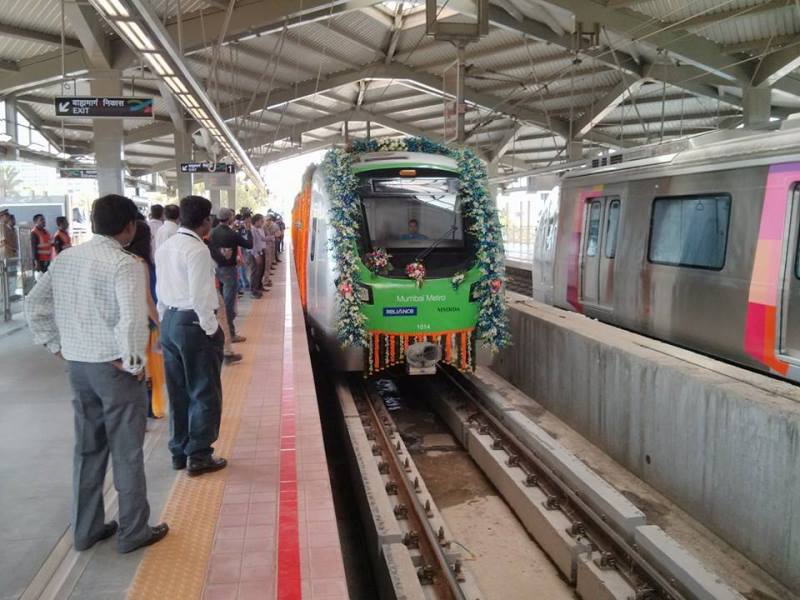 Mumbai in India gets Metro! Metro opens today