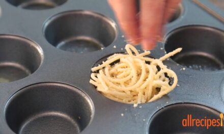 Try to put Spaghetti Bolognese in your muffin tin