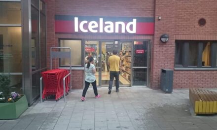 New British Grocery Chain store Iceland Foods Opened its First store in Norway