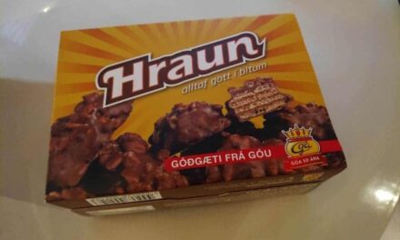 Let’s Taste the 50 Year old Hraun Chocolate Crunchy bites from Iceland