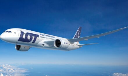 Polish Airlines LOT buys the German Condor airline