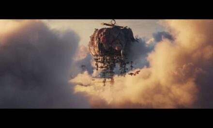 Mortal Engines is a fantastic Sci-Fi showing a London city that moves